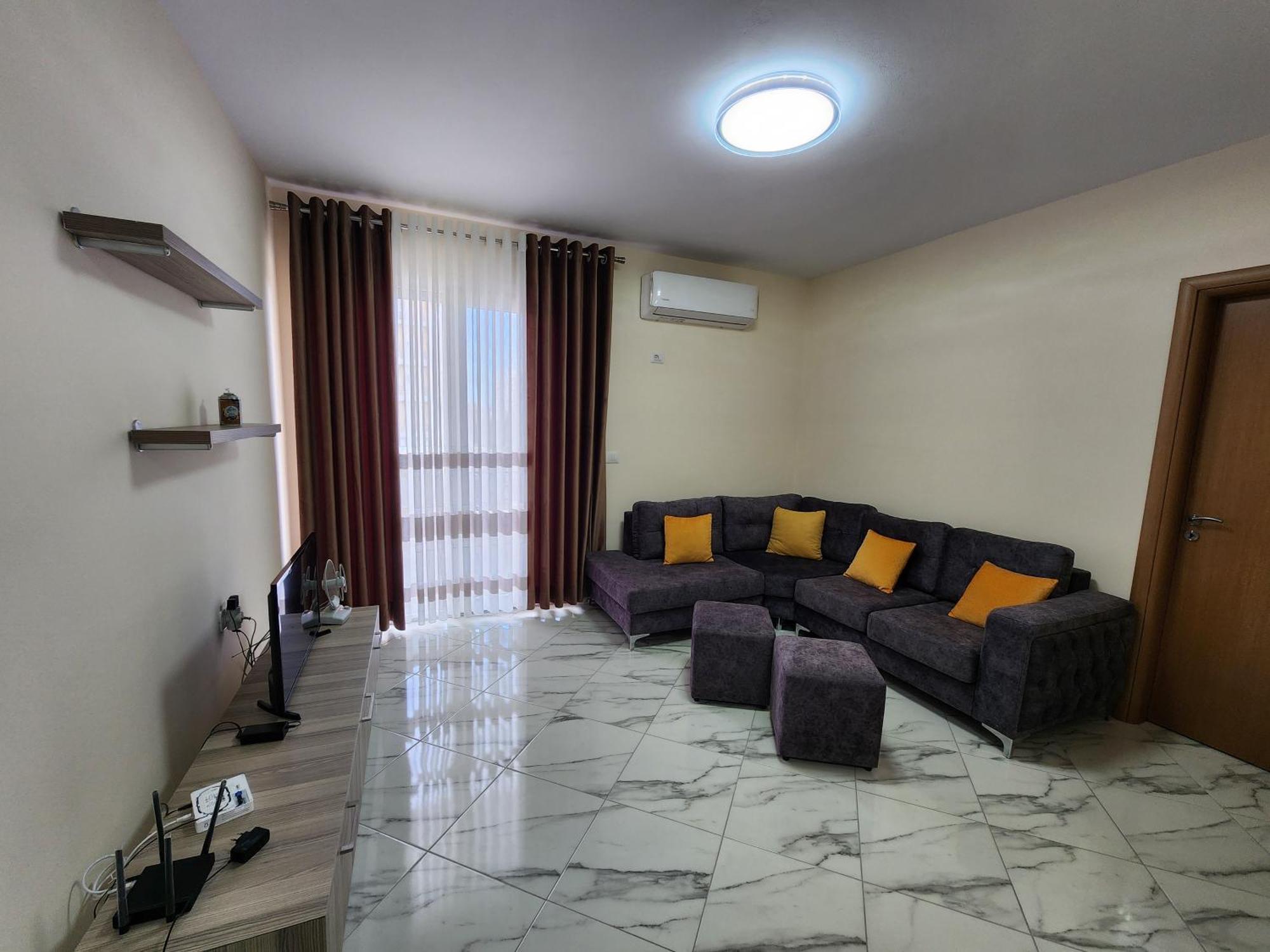 E.I.R Apartments Vlorë Esterno foto