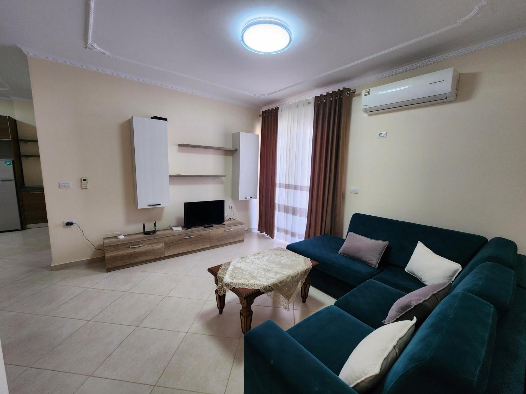 E.I.R Apartments Vlorë Esterno foto