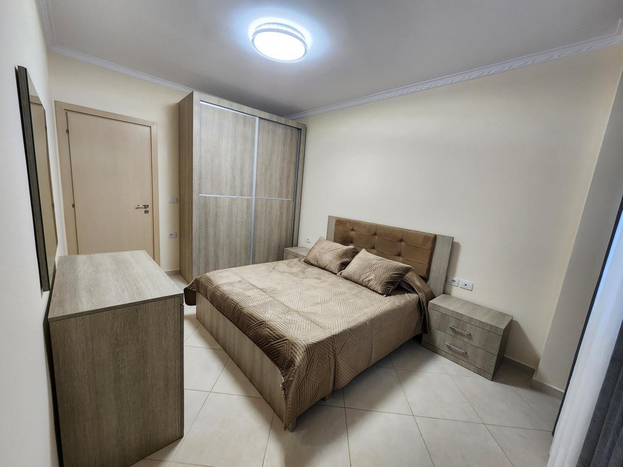 E.I.R Apartments Vlorë Esterno foto
